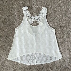 Charlotte Russe High Low Floral Lace Tank